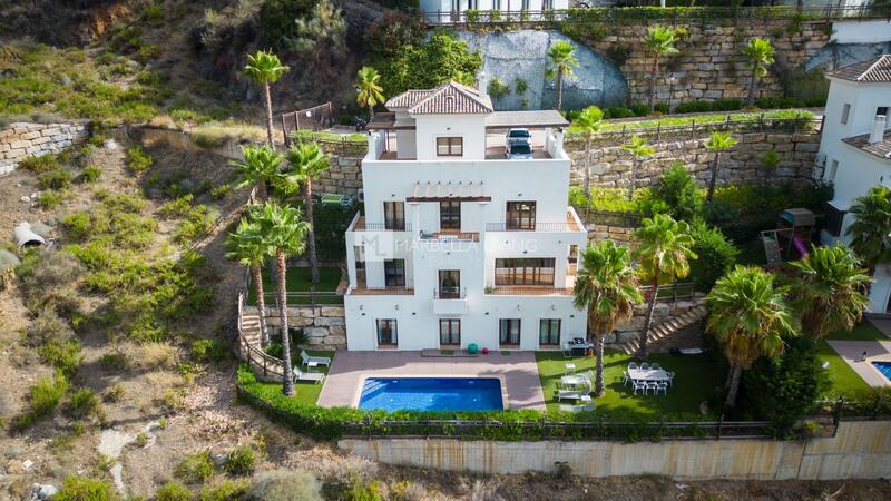 Villa zu verkaufen in Benahavis, Málaga