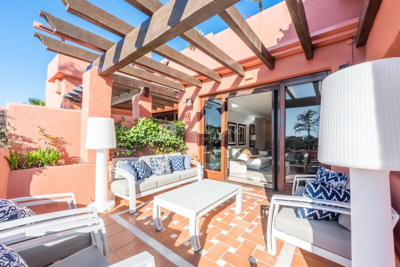 Duplex for sale in Estepona, Málaga