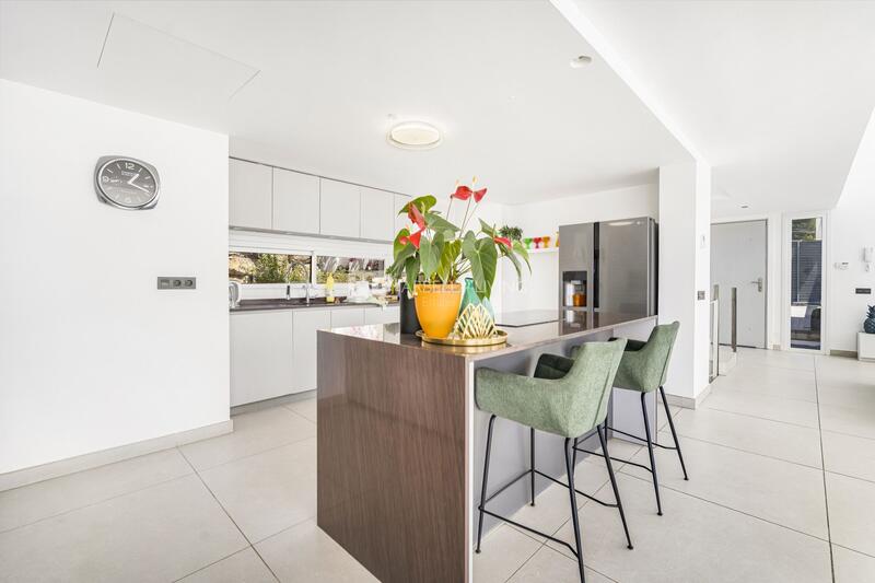 4 Cuarto Villa en venta