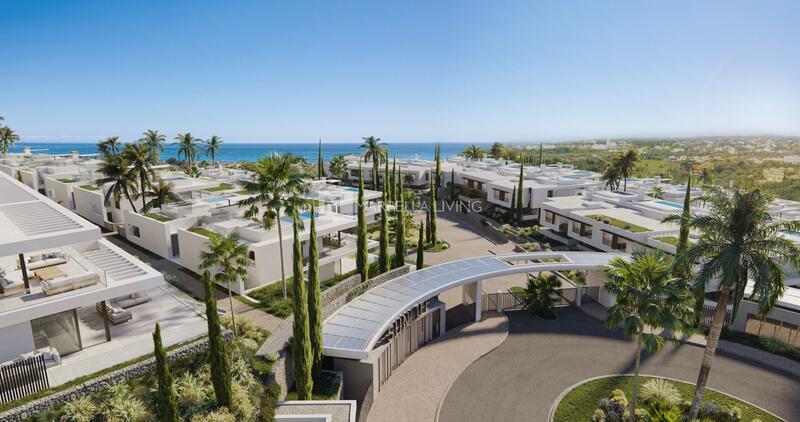 Villa for sale in Marbella del Este, Málaga