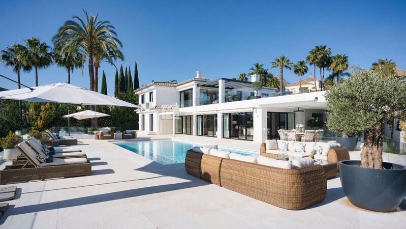 7 bedroom Villa for sale