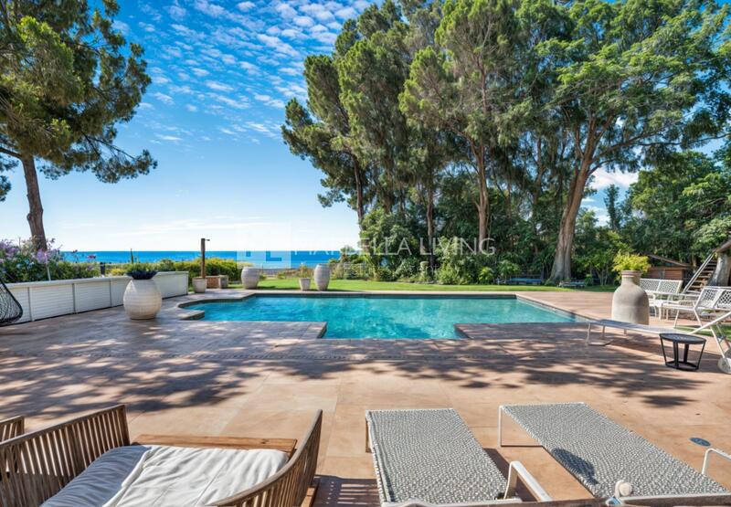 6 bedroom Villa for sale