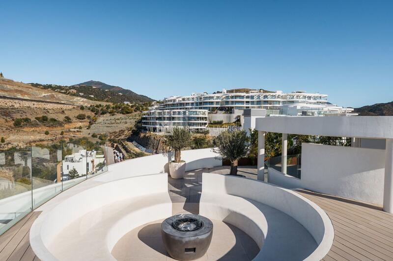 3 bedroom Apartment for sale