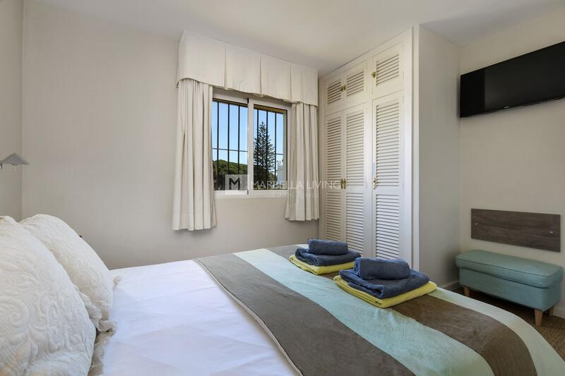 5 bedroom Townhouse for Short Term Rent