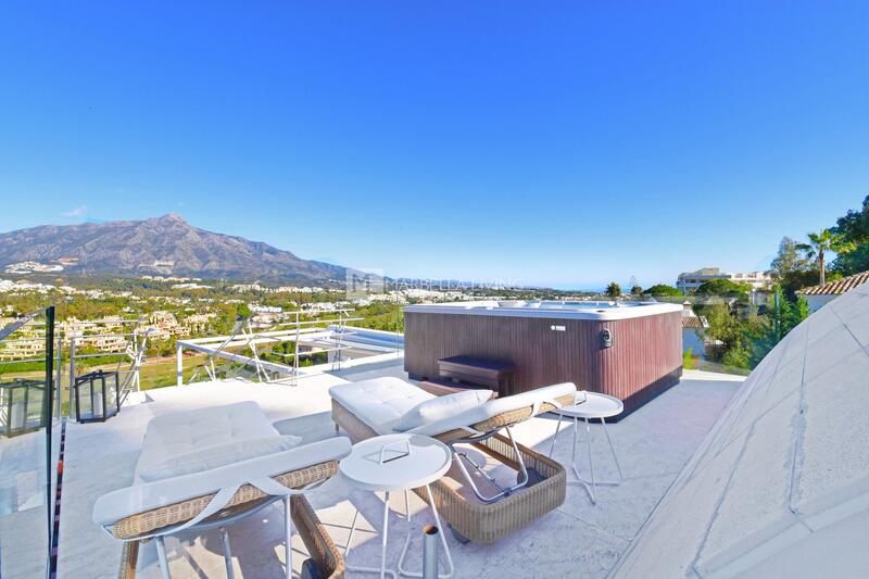7 bedroom Villa for sale