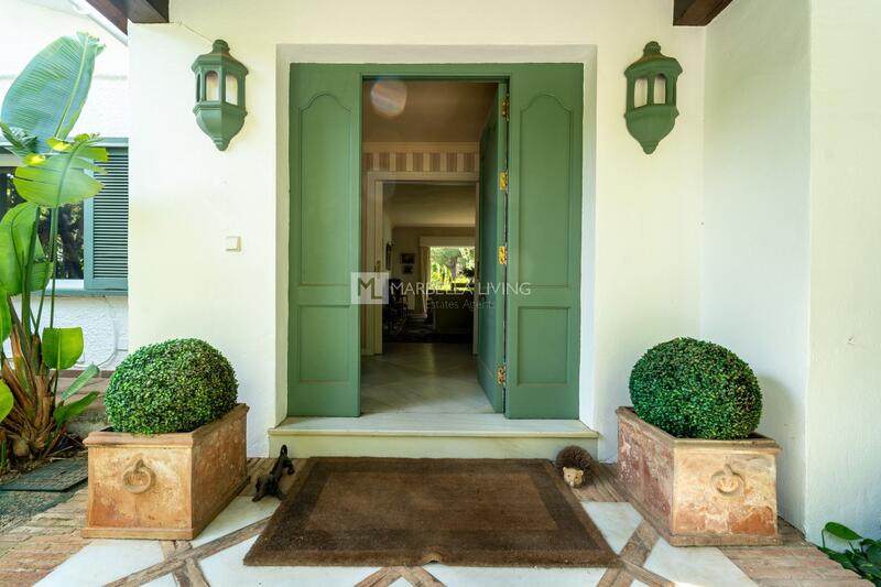 8 Schlafzimmer Villa zu verkaufen