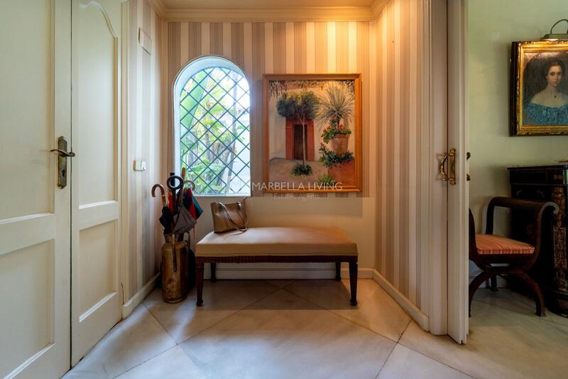 8 Schlafzimmer Villa zu verkaufen