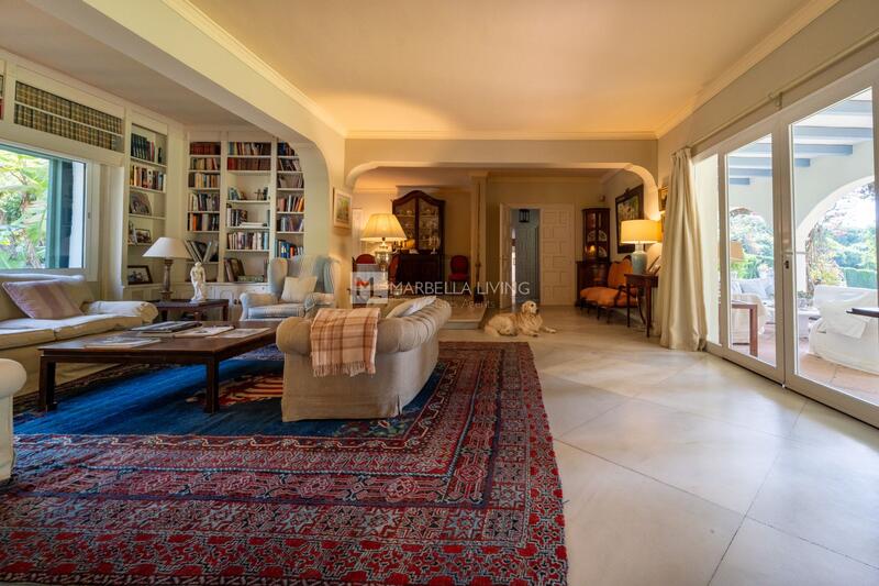 8 Schlafzimmer Villa zu verkaufen