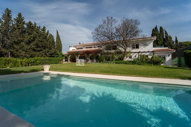 8 Schlafzimmer Villa zu verkaufen
