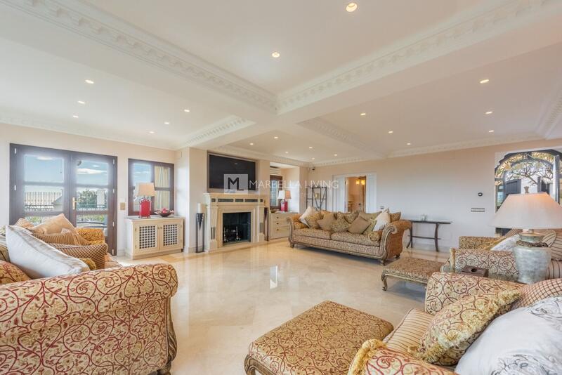 6 bedroom Villa for sale