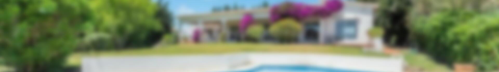 6 Cuarto Villa en venta