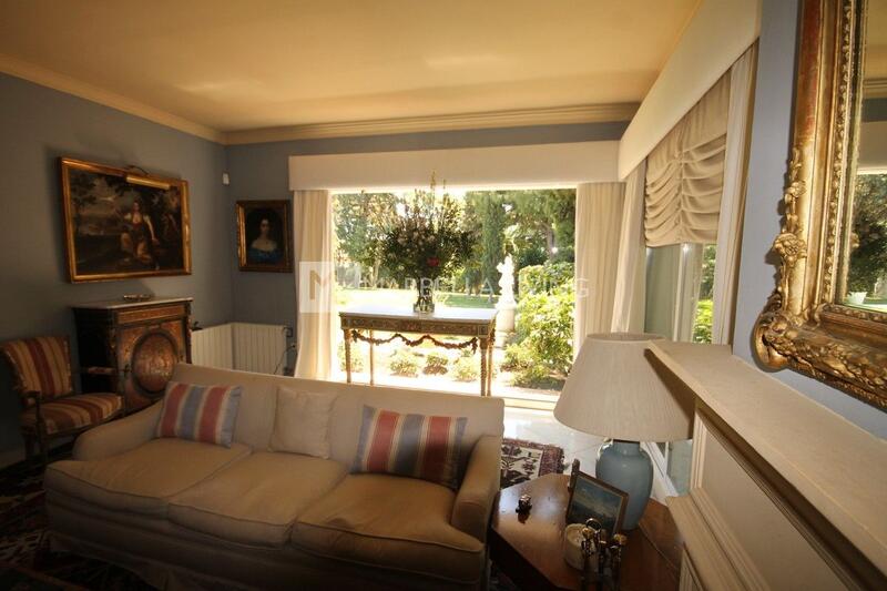 8 chambre Villa à vendre