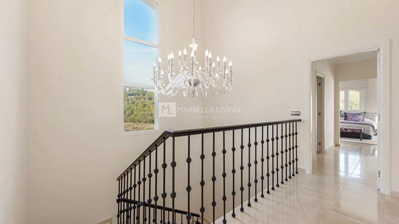 4 Cuarto Villa en venta