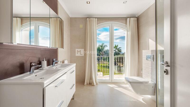 4 Cuarto Villa en venta