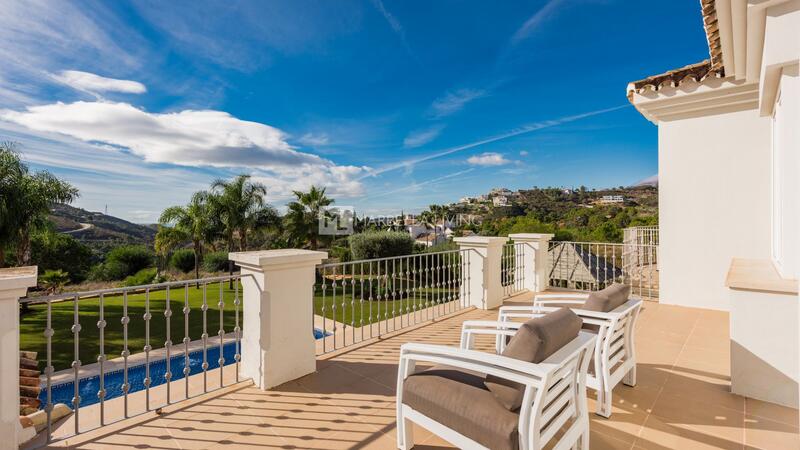 4 Cuarto Villa en venta