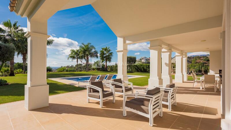 4 Cuarto Villa en venta