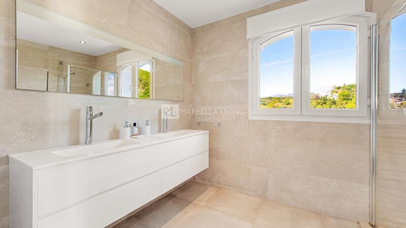 4 Cuarto Villa en venta