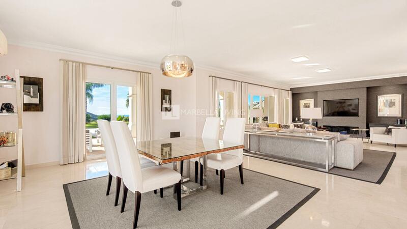 4 Cuarto Villa en venta