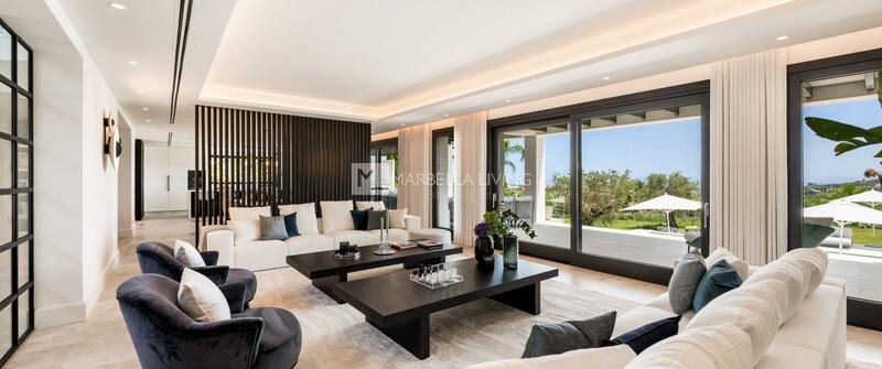 6 bedroom Villa for sale
