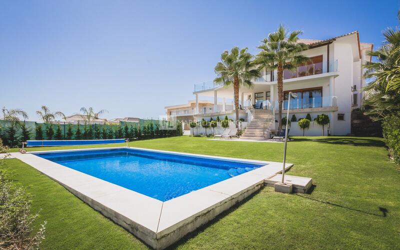 5 slaapkamer Villa Te koop