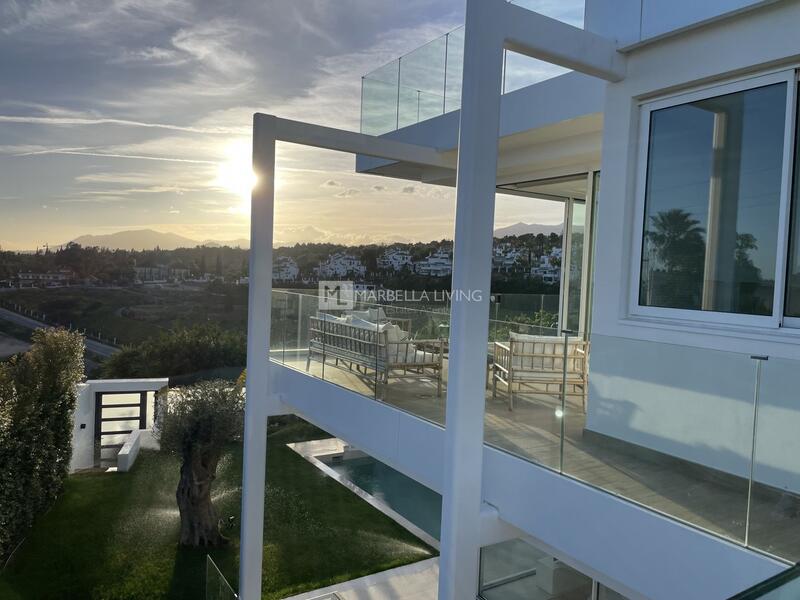 Villa en venta en Marbella, Málaga