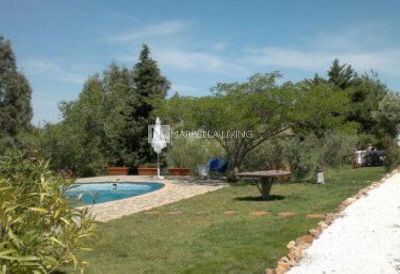 6 bedroom Country House for sale