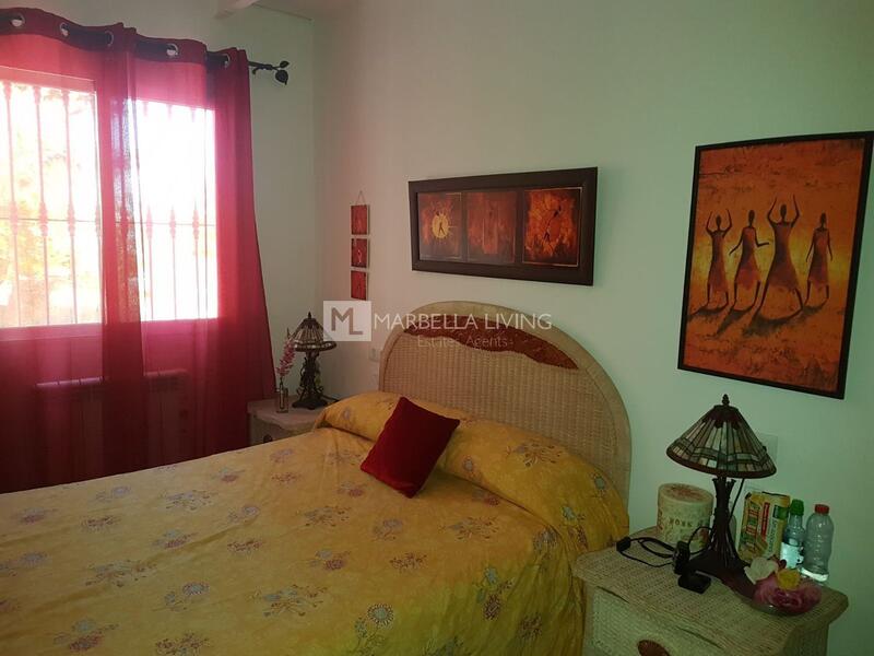 6 bedroom Country House for sale