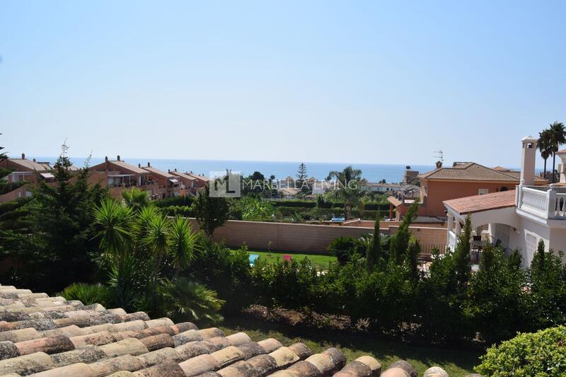 4 Cuarto Villa en venta