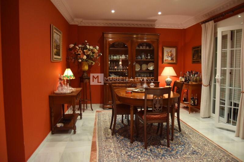 4 Cuarto Villa en venta