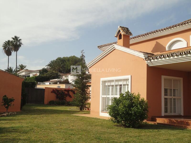 4 Cuarto Villa en venta