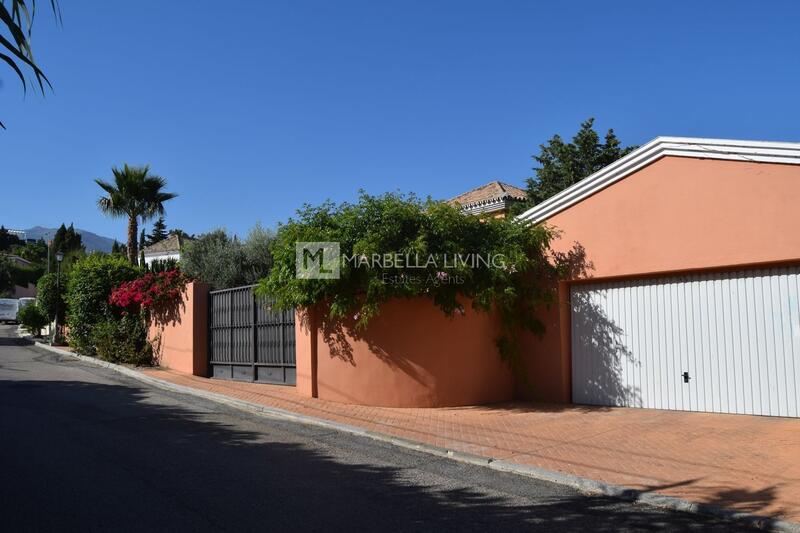 4 Cuarto Villa en venta