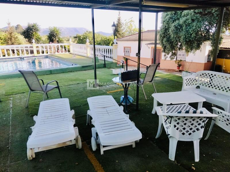 2 chambre Auberge à vendre