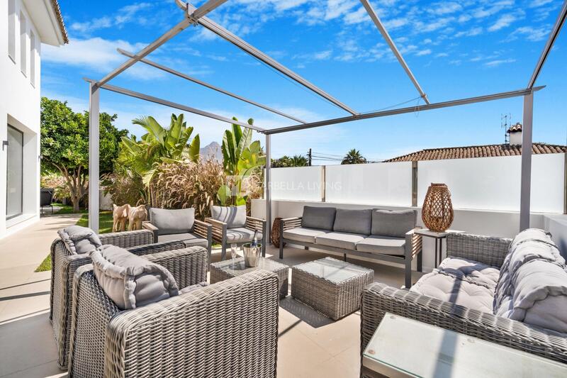 4 bedroom Villa for Short Term Rent