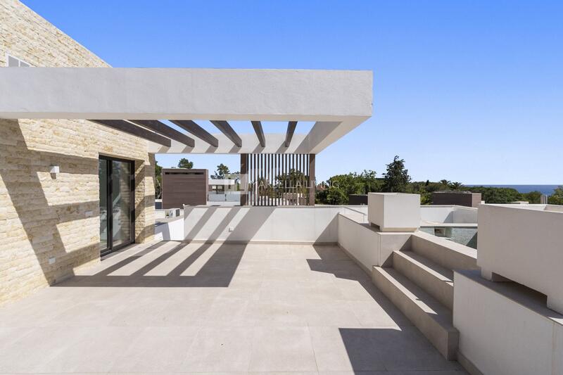 4 bedroom Villa for sale