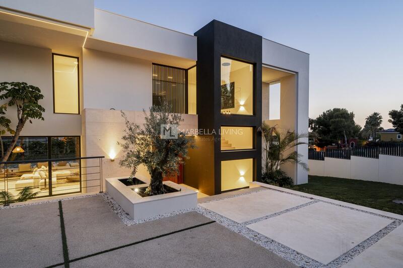 5 bedroom Villa for sale