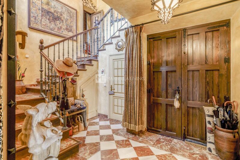 5 bedroom Villa for sale