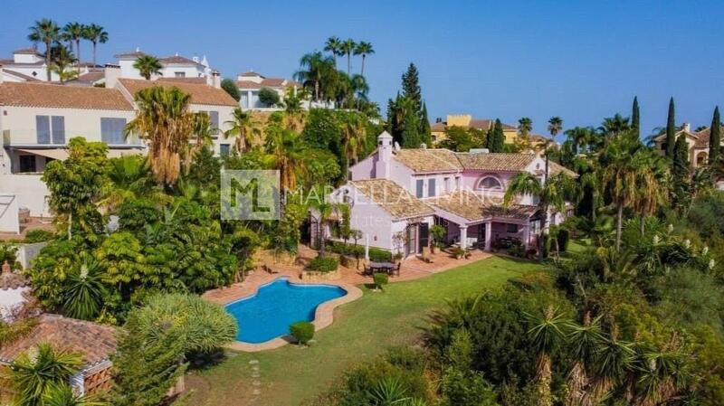 5 bedroom Villa for sale