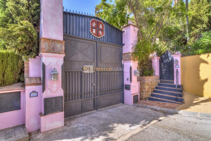 5 bedroom Villa for sale
