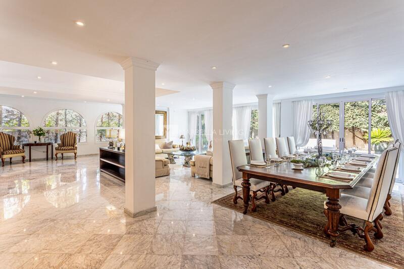 5 Schlafzimmer Villa zu verkaufen
