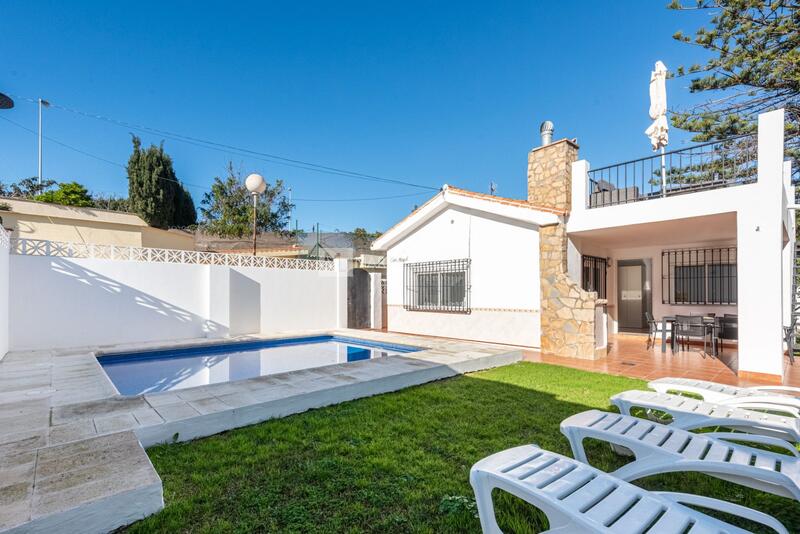 Villa til salg i Fuengirola, Málaga