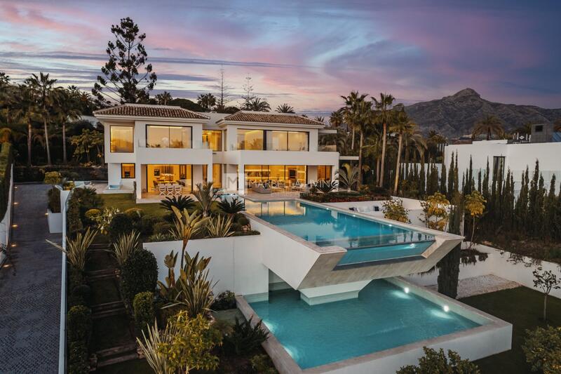 Villa till salu i Nueva Andalucia, Málaga