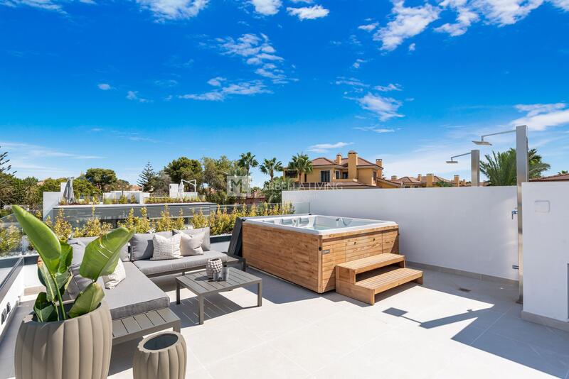 5 Cuarto Casa de Campo en venta