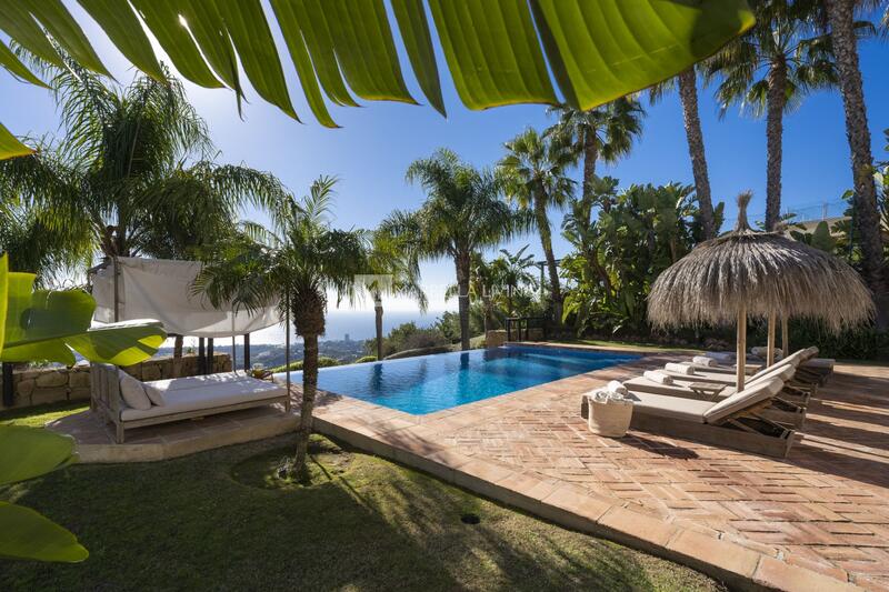 Villa en venta en Marbella del Este, Málaga
