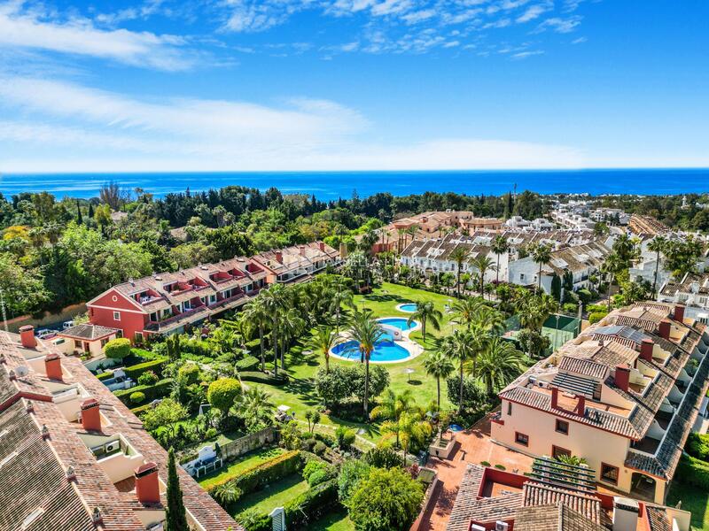 городская тюрьма продается в Golden Mile, Málaga