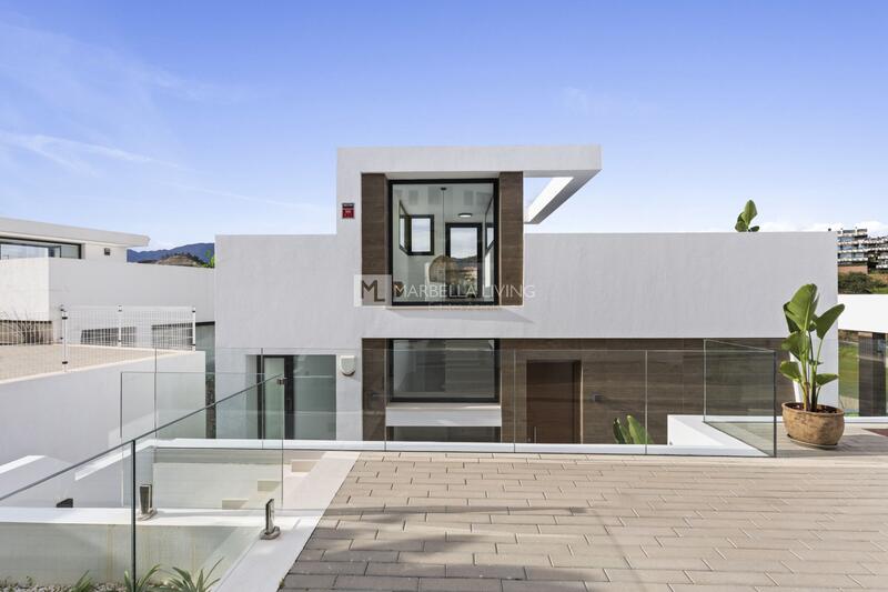 6 Cuarto Villa en venta