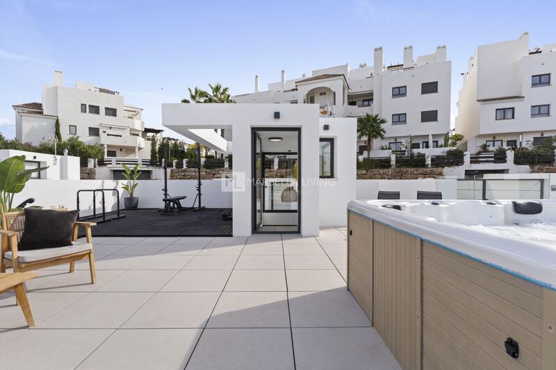6 Cuarto Villa en venta