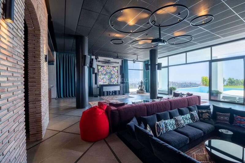 12 slaapkamer Villa Te koop