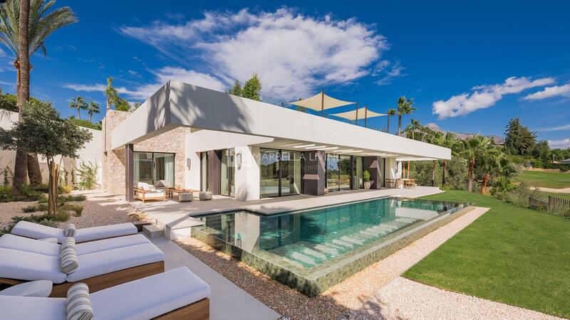 4 bedroom Villa for sale