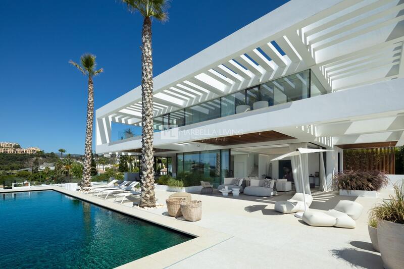 Villa til salgs i Benahavis, Málaga