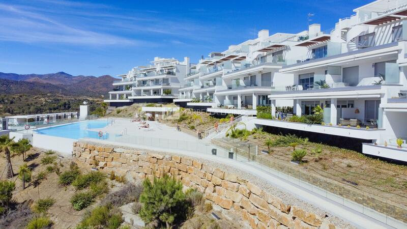 Appartement für Kurzzeitmiete in Estepona, Málaga
